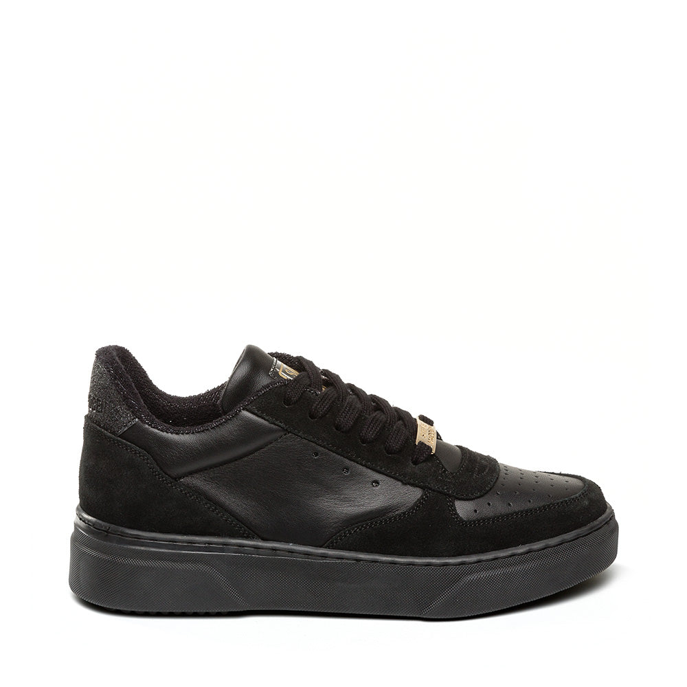 Darma Black/Black Sneakers