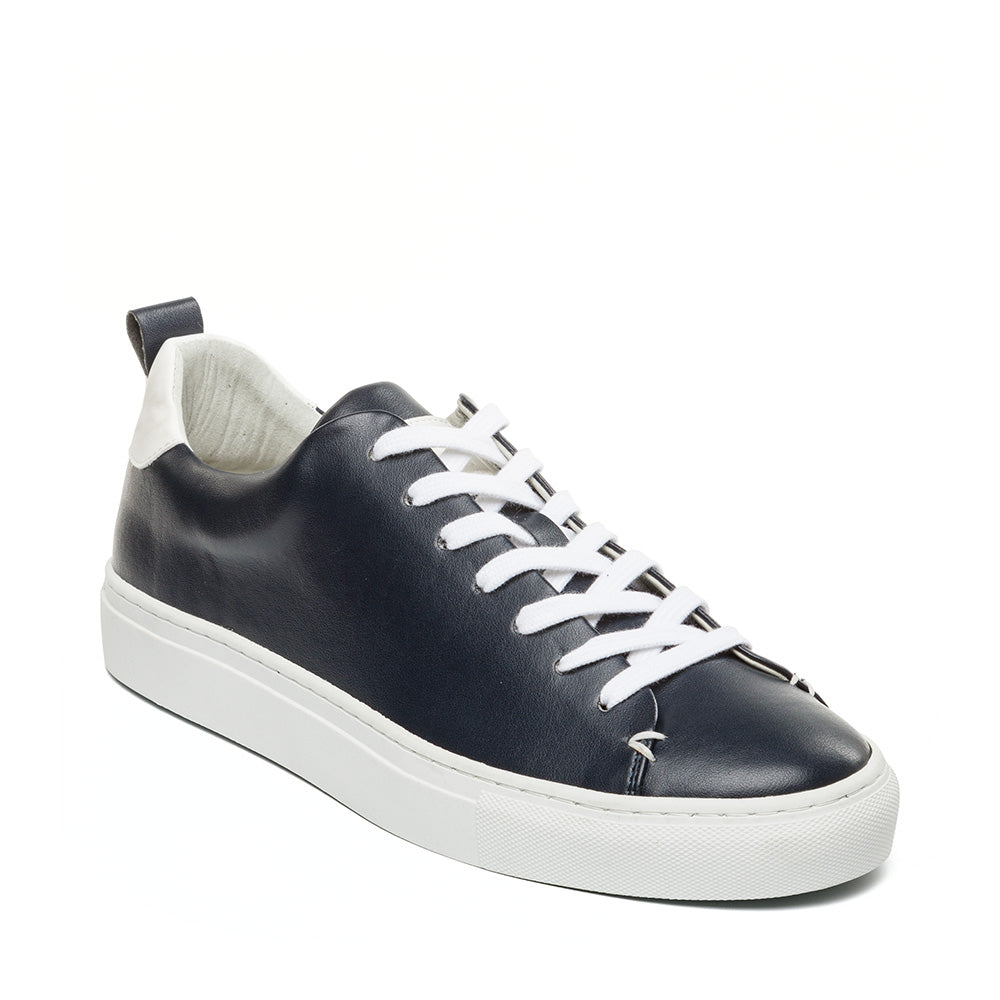 DARK NAVY/WHITE Clay Sneakers